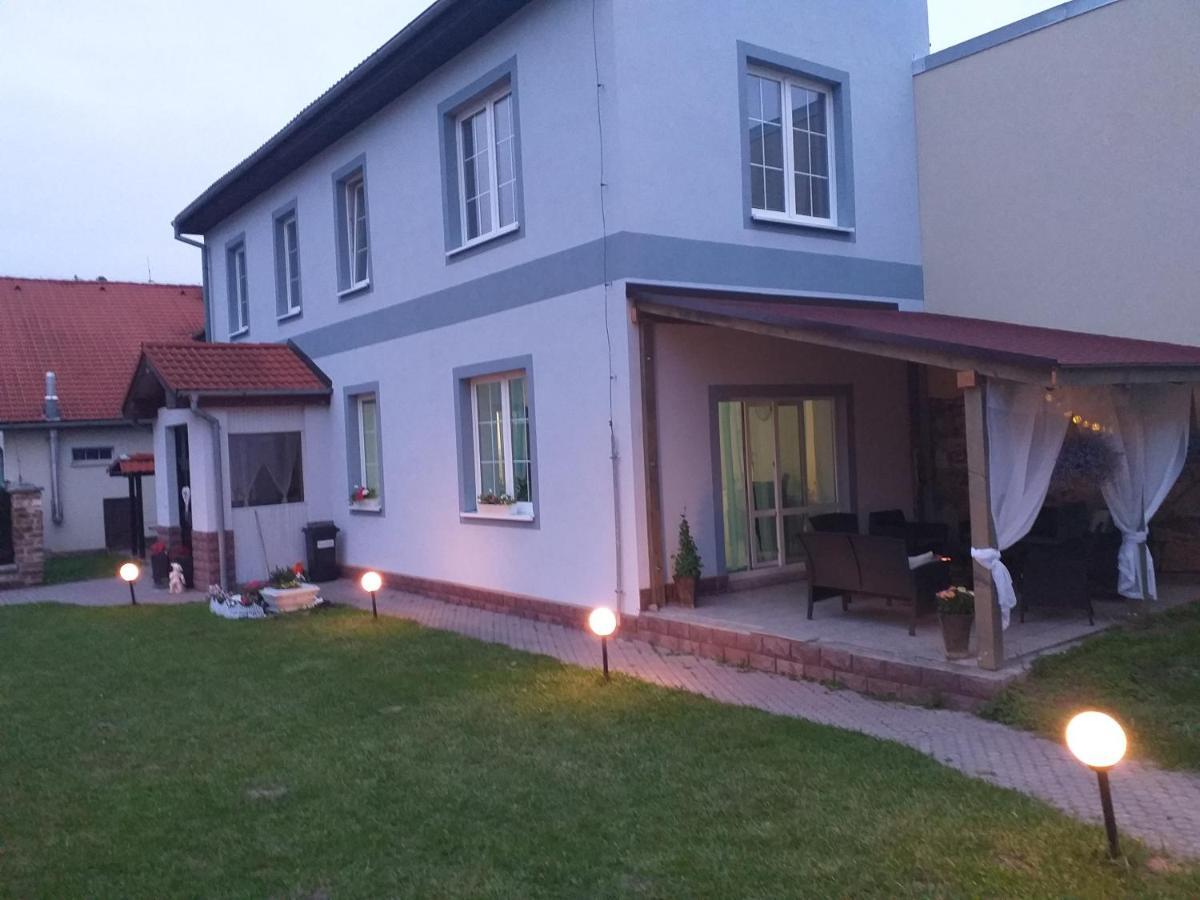 Bed and Breakfast Monato Poprad Exteriér fotografie